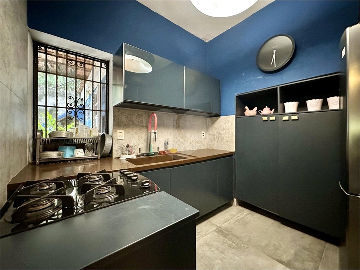 Casa à venda com 7 quartos, sendo 1 suíte, em Cosme Velho, Rio de Janeiro, RJ