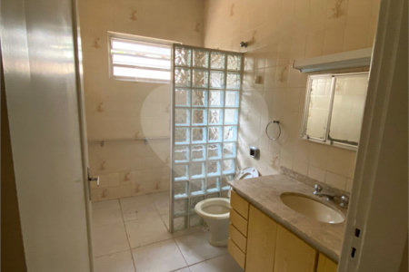 Casa à venda com 3 quartos em Campo Grande, São Paulo, SP