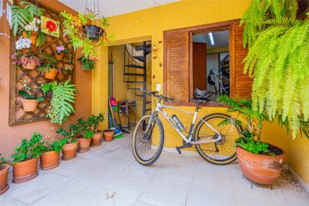 Casa à venda com 3 quartos, sendo 2 suítes,  em Chácara Santo Antônio (zona Sul), São Paulo, SP