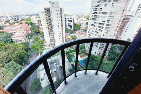 Apartamento à venda com 4 quartos, sendo 2 suítes,  em Alto da Lapa, São Paulo, SP
