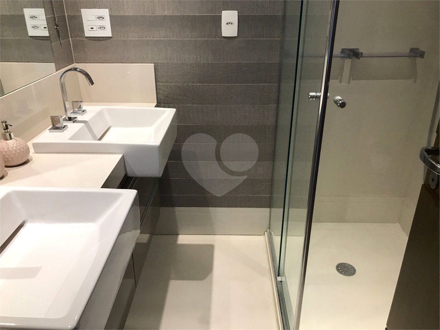 Apartamento à venda com 1 suíte em Vila Nova Conceição, São Paulo, SP