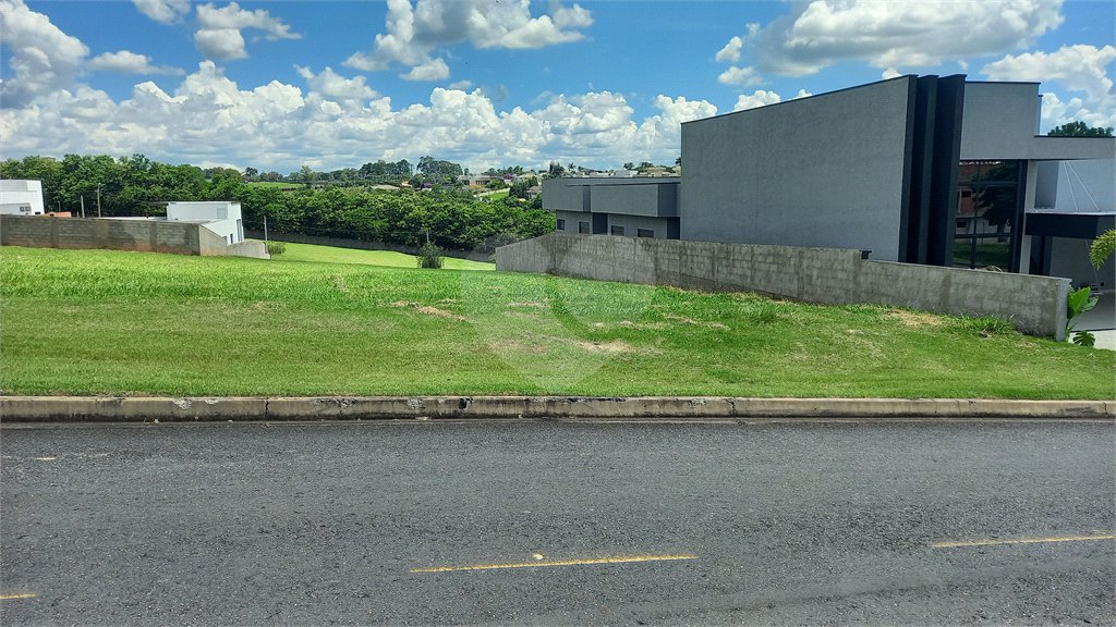 Terreno à venda no condomínio Village Ipanema 2, Araçoiaba da Serra - SP