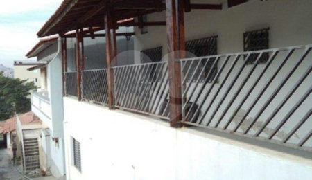 Sobrado à venda com 3 quartos, sendo 1 suíte,  em Tremembé, São Paulo, SP