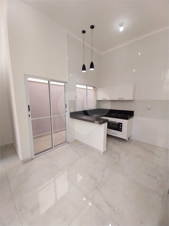 Casa Térrea à venda com 2 quartos, sendo 1 suíte,  em Jardim Residencial Veneza, Indaiatuba, SP