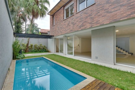 Casa à venda com 4 suítes no condomínio Gaia, São Paulo - SP