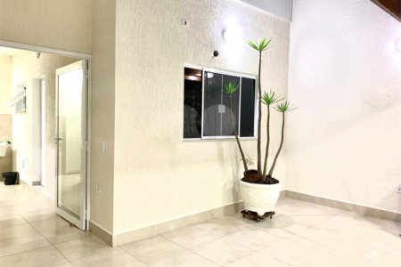 Casa à venda com 3 suítes em Vila Amorim, Suzano, SP