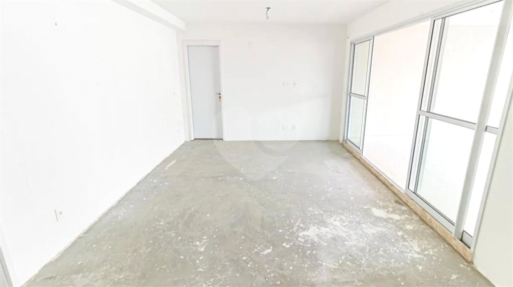 Apartamento à venda com 3 suítes em Brás, São Paulo, SP