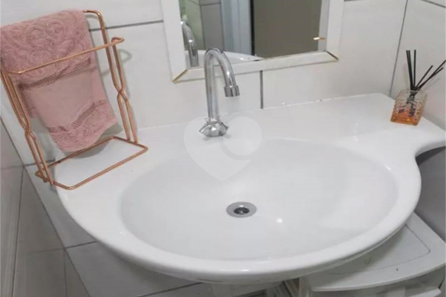 Sobrado à venda com 3 quartos, sendo 1 suíte, em Vila Nova Cachoeirinha, São Paulo, SP