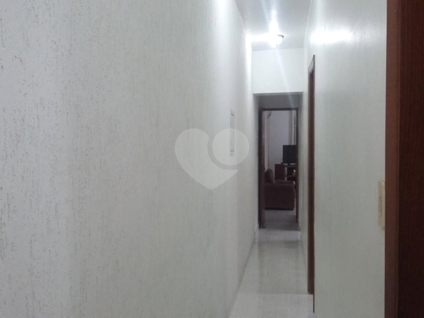 Casa à venda com 3 quartos, sendo 1 suíte, em Jardim Pinheiros, São Paulo, SP