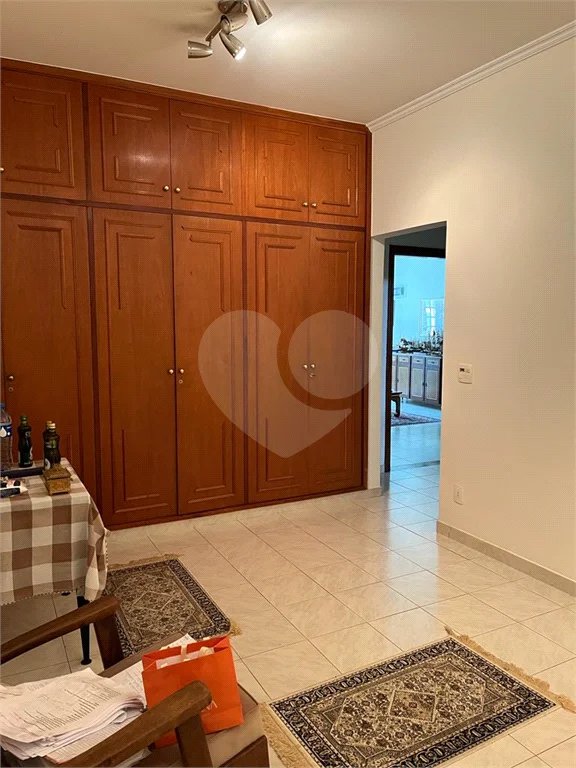 Casa à venda com 6 quartos, sendo 3 suítes, em Chácara Malota, Jundiaí, SP