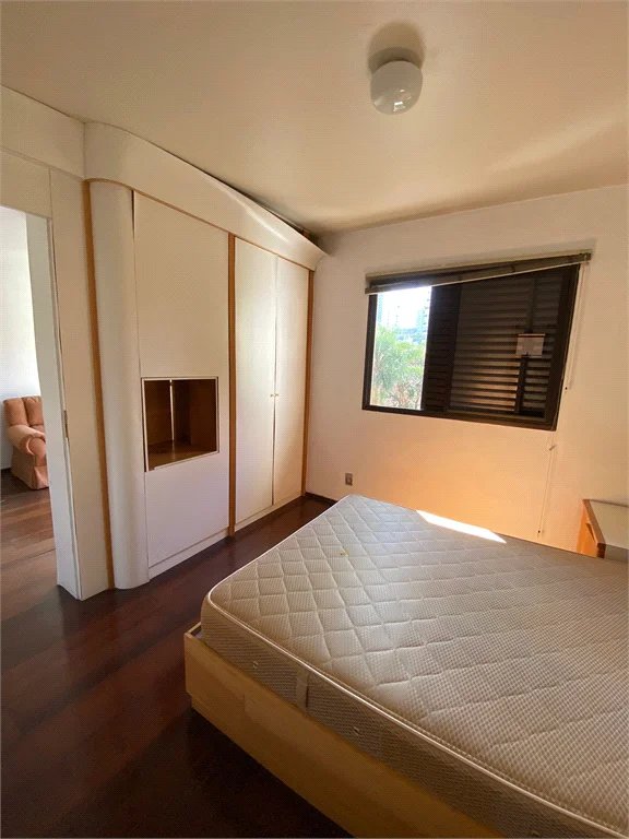 Apartamento à venda com 1 quarto em Vila Suzana, São Paulo, SP
