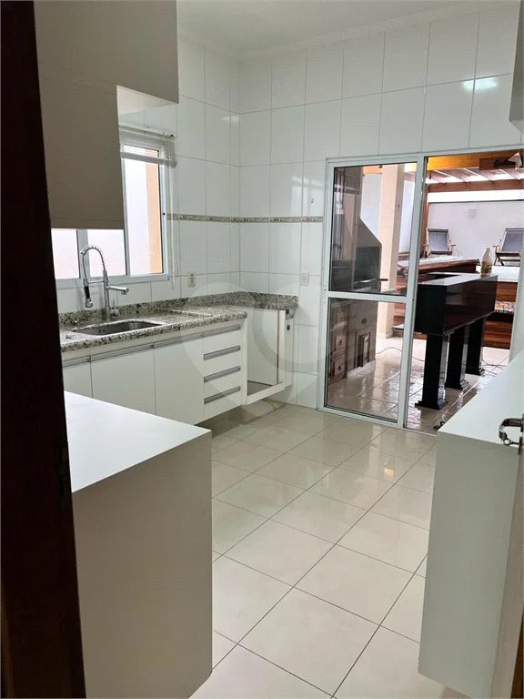 Casa à venda com 3 quartos, sendo 1 suíte,  em Pinheirinho, Vinhedo, SP