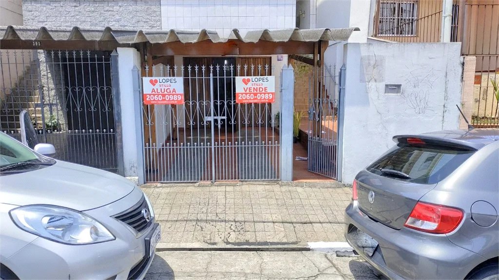 Sobrado à venda com 3 quartos em Parque Independência, São Paulo, SP