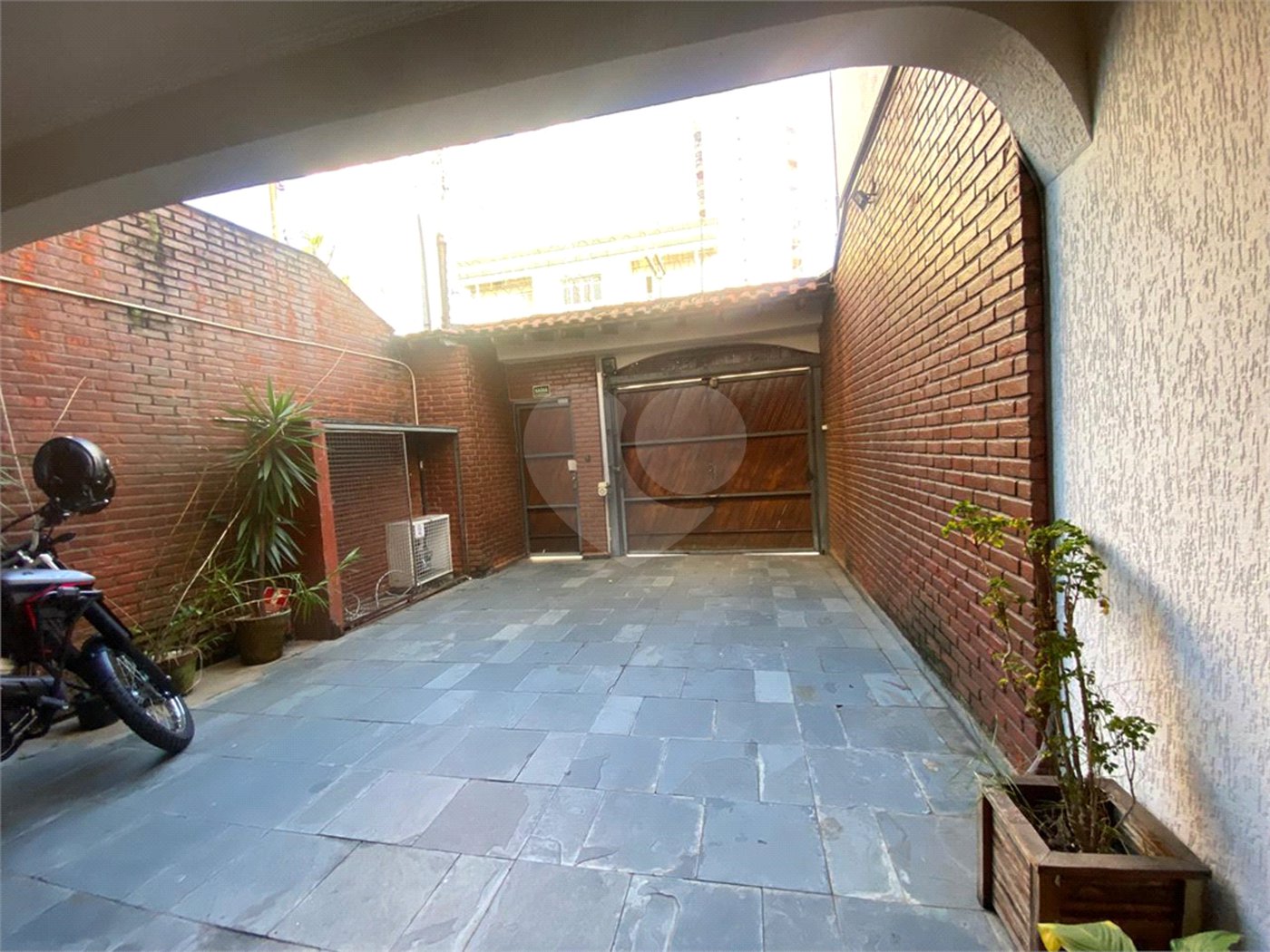 Sobrado à venda com 3 quartos, sendo 1 suíte, em Vila Gomes Cardim, São Paulo, SP