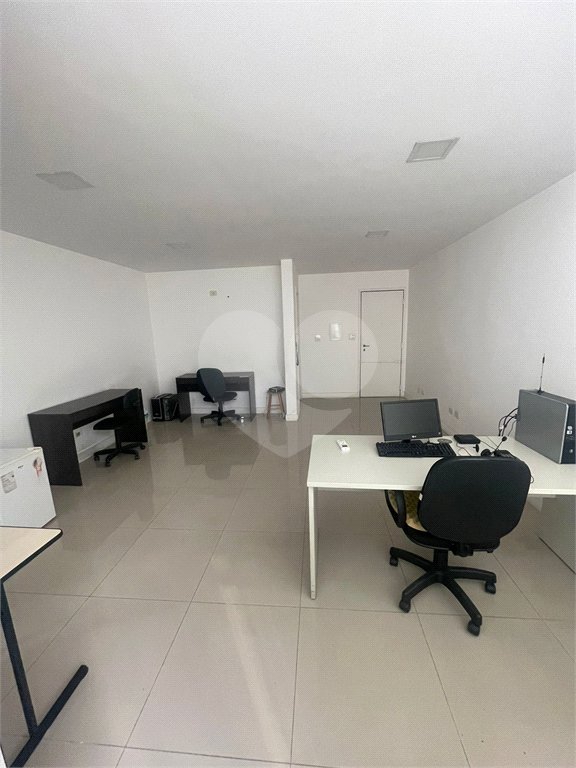 Sala à venda ou para alugar no Centro, São Paulo, SP