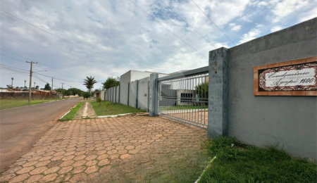 Casa à venda com 3 quartos, sendo 1 suíte,  no Centro, Ponta Porã, MS