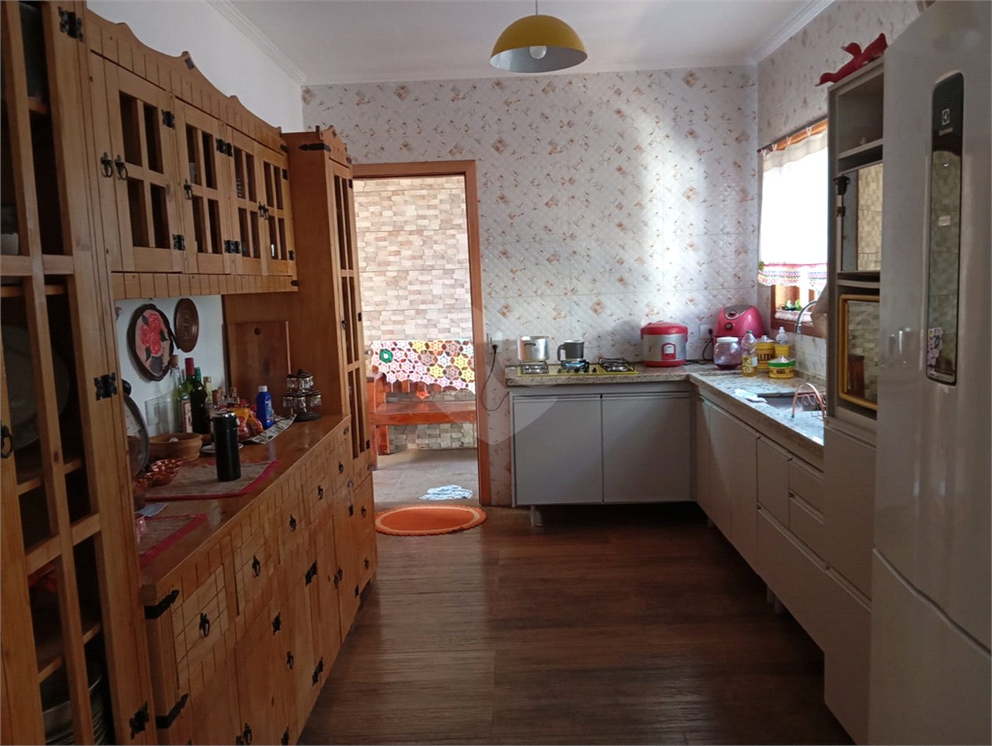 Casa à venda com 4 quartos, sendo 2 suítes,  em Guaxinduva, Atibaia, SP