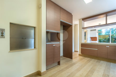 Casa à venda com 4 suítes no condomínio Las Cumbres, São Paulo - SP