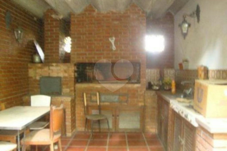 Casa Térrea à venda com 4 quartos, sendo 1 suíte, em Jardim Floresta, São Paulo, SP