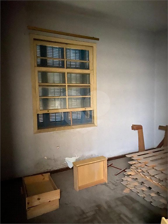 Casa à venda com 3 quartos, sendo 1 suíte, em Indianópolis, São Paulo, SP
