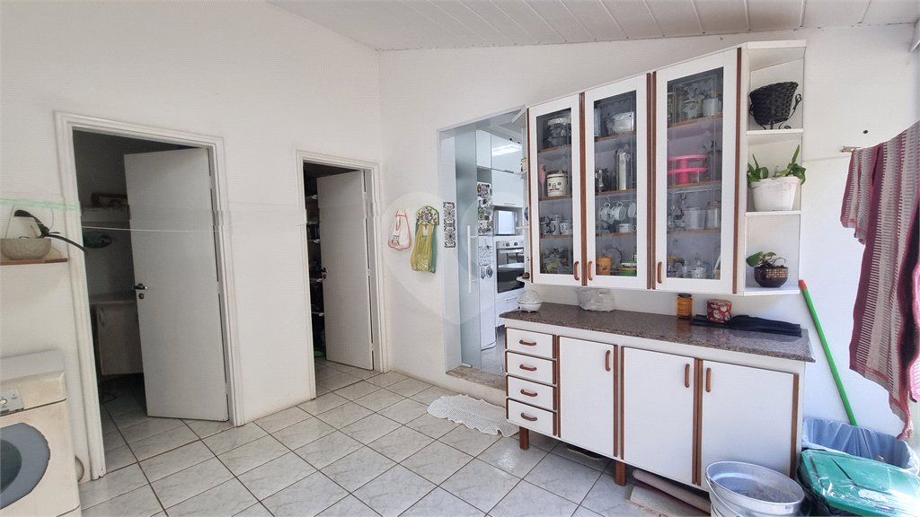 Casa à venda com 3 quartos, sendo 1 suíte,  no condomínio Vivendas do Lago, Sorocaba - SP