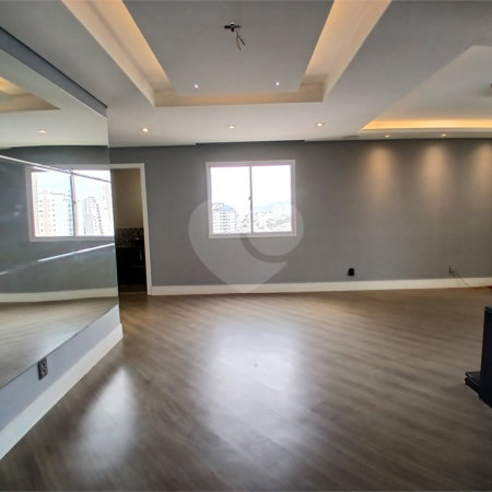 Apartamento à venda com 3 suítes em Santa Teresinha, São Paulo, SP
