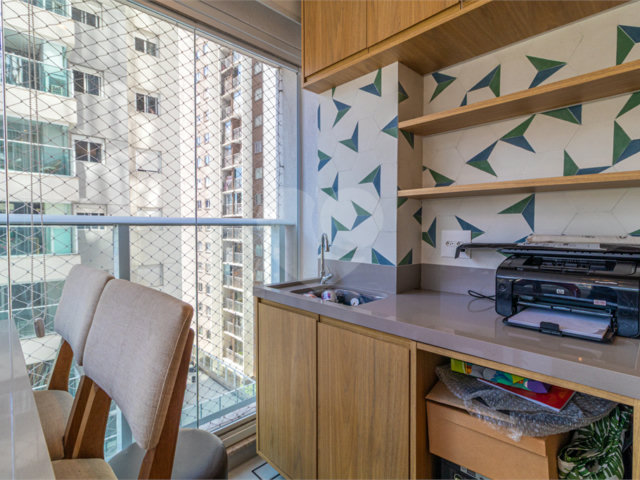 Apartamento à venda com 3 quartos, sendo 1 suíte,  em Granja Julieta, São Paulo, SP