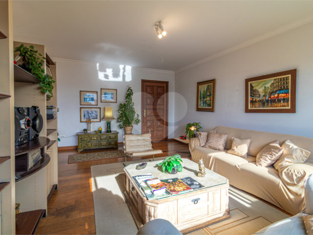 Apartamento à venda com 4 quartos, sendo 1 suíte,  em Brooklin, São Paulo, SP