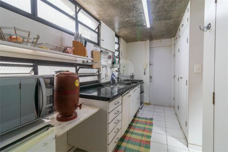 Casa de Vila à venda com 3 quartos, sendo 1 suíte, em Chácara Monte Alegre, São Paulo, SP
