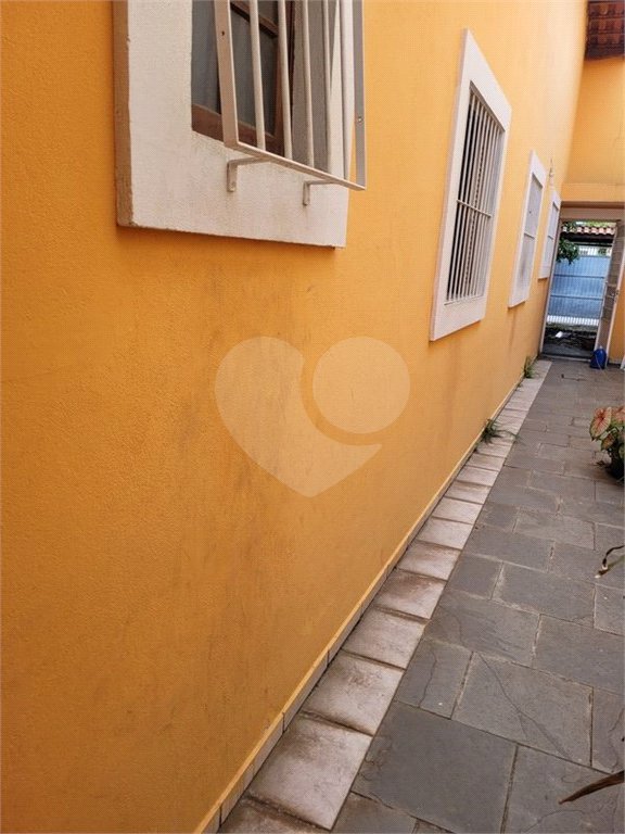 Casa à venda com 3 quartos, sendo 1 suíte, em Vila Vitório Mazzei, São Paulo, SP