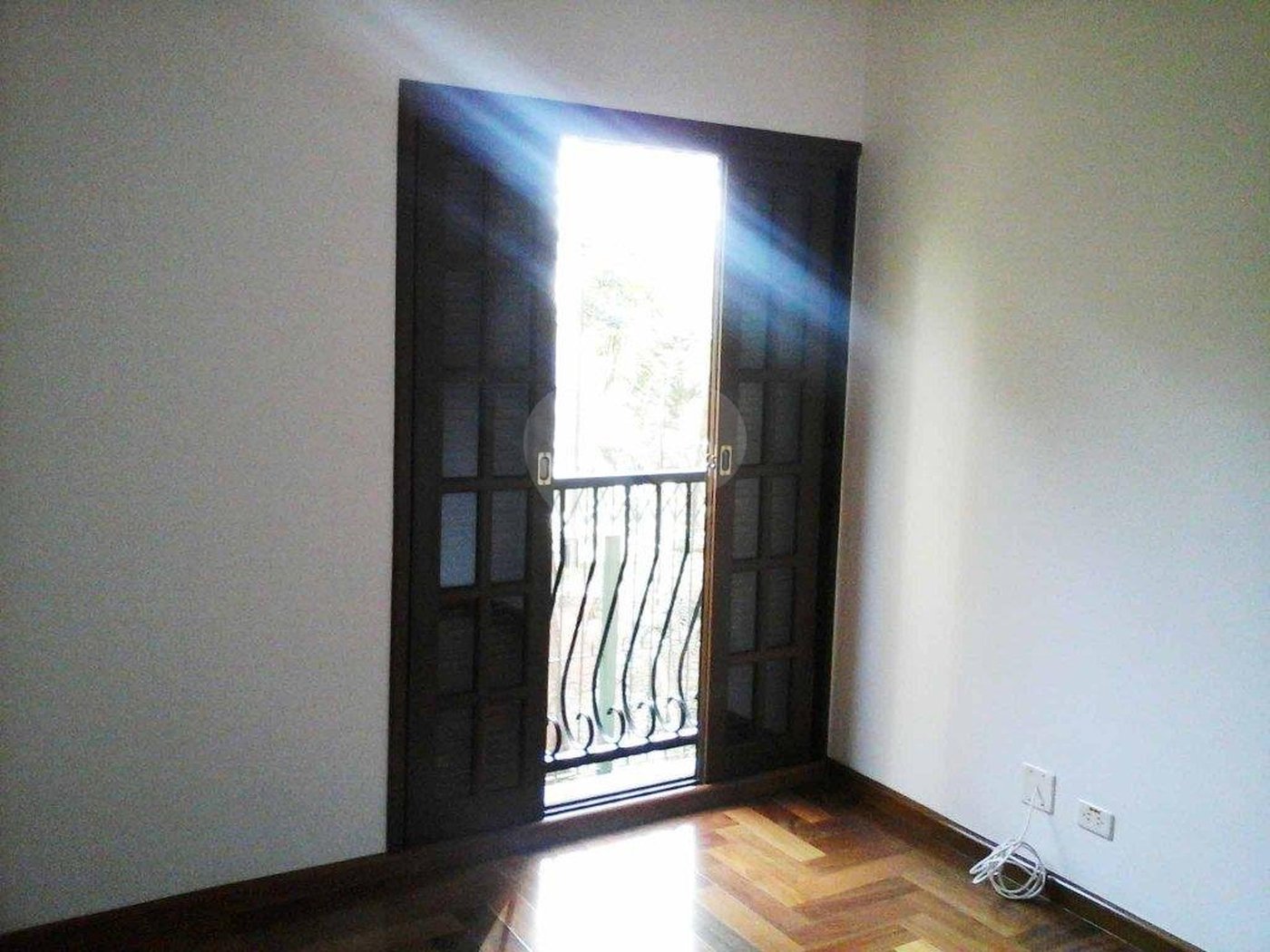 Casa para alugar com 4 quartos, sendo 2 suítes, no condomínio Palm Garden, São Paulo - SP