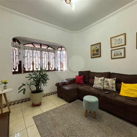 Casa à venda com 3 quartos, sendo 1 suíte, em Vila Galvão, Guarulhos, SP