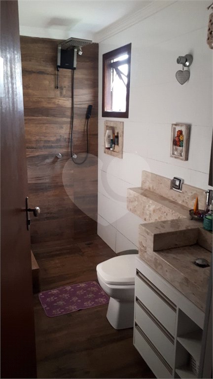 Casa à venda com 3 quartos, sendo 2 suítes,  em Vila Rosália, Guarulhos, SP