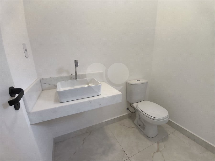 Casa à venda com 3 suítes no condomínio Residencial Villagio Wanel, Sorocaba - SP