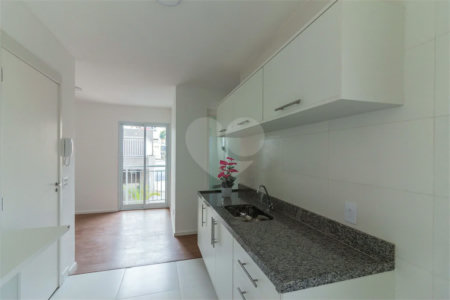 Casa à venda com 2 quartos no condomínio Severa, São Paulo - SP