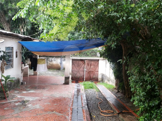 Casa Térrea à venda com 3 quartos em Jardim Marajoara, São Paulo, SP