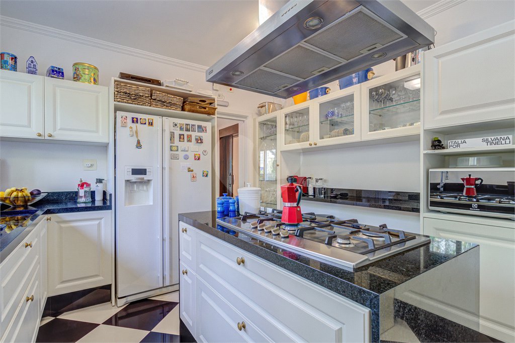 Casa de Vila à venda com 3 quartos, sendo 2 suítes, em Alto da Boa Vista, São Paulo, SP