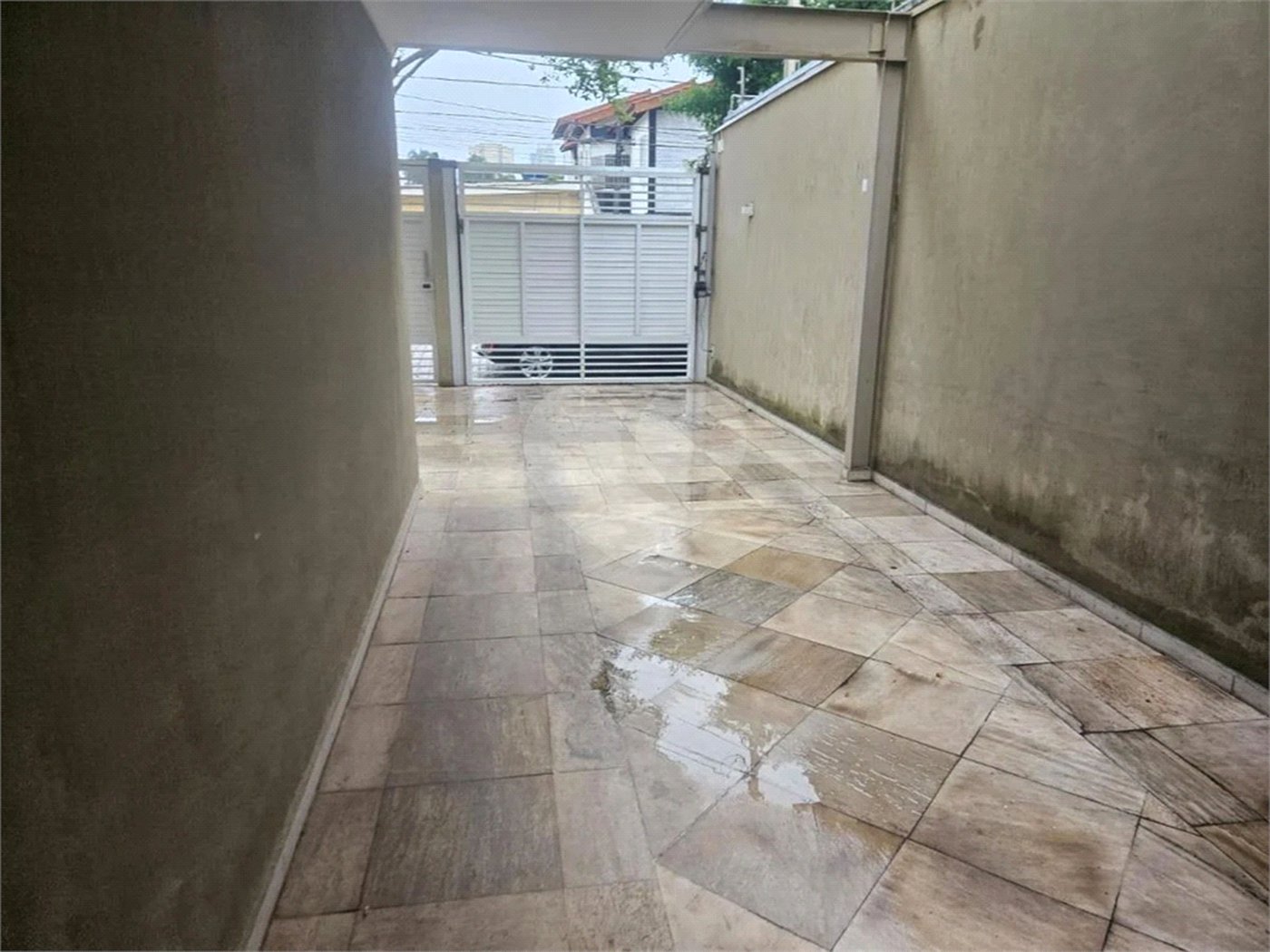 Sobrado à venda com 4 quartos, sendo 2 suítes, em Brooklin Paulista, São Paulo, SP