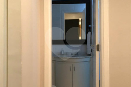 Apartamento à venda com 1 quarto em Indianópolis, São Paulo, SP