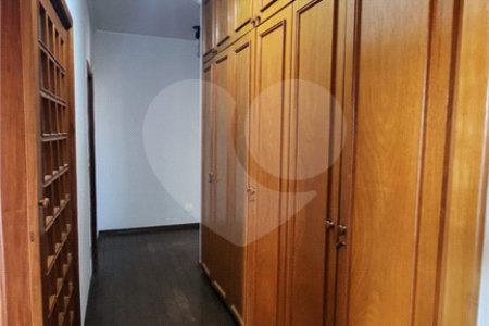 Apartamento à venda com 3 suítes no Centro, Araraquara, SP