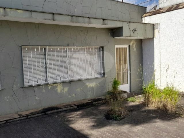 Casa Térrea à venda com 4 quartos, sendo 1 suíte,  em Vila Guilherme, São Paulo, SP