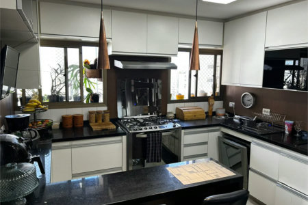 Cobertura à venda com 4 suítes em Vila Andrade, São Paulo, SP