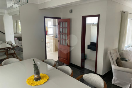 Casa à venda com 3 quartos, sendo 1 suíte, no condomínio Quinta da Boa Vista, Jundiaí - SP