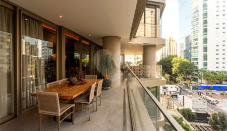 Apartamento à venda com 4 suítes em Itaim Bibi, São Paulo, SP