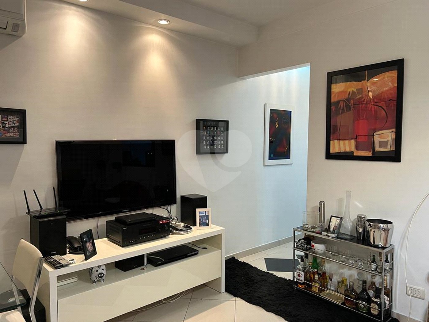 Apartamento à venda com 3 quartos, sendo 1 suíte, em Jardim Caboré, São Paulo, SP