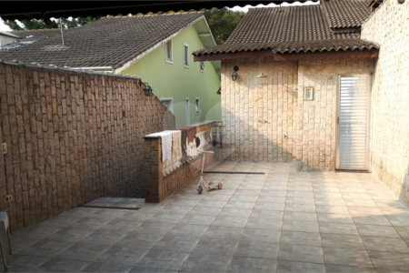 Casa à venda com 3 quartos, sendo 2 suítes,  em Vila Rosália, Guarulhos, SP