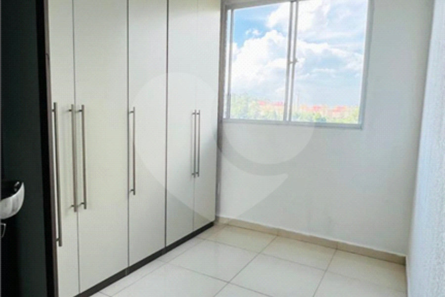 Apartamento a venda no Jaraguá.