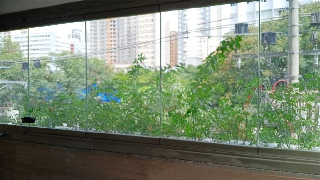 Apartamento à venda ou para alugar com 1 suíte em Vila Mariana, São Paulo, SP