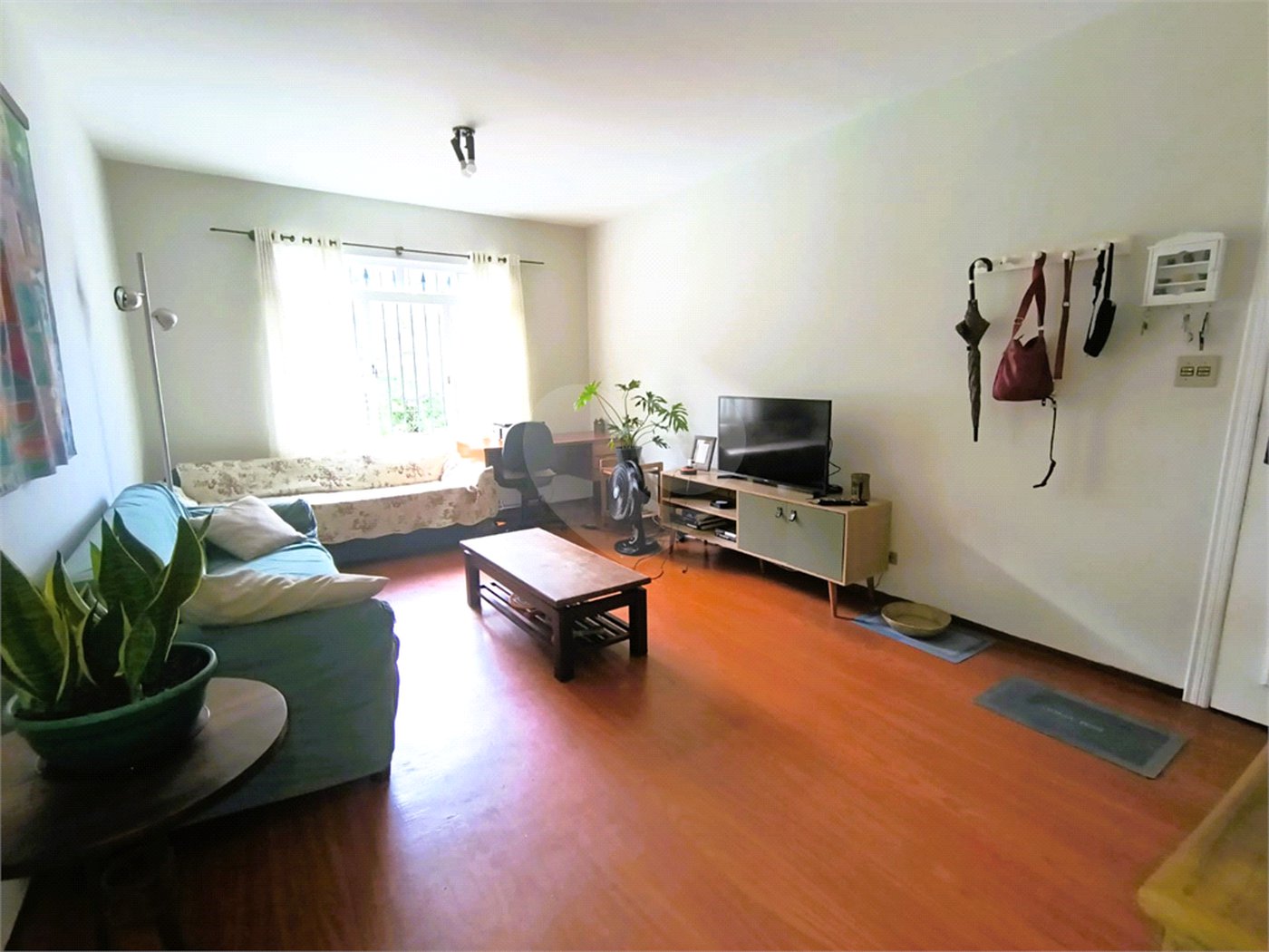 Sobrado à venda com 4 quartos, sendo 2 suítes, em Vila Morse, São Paulo, SP