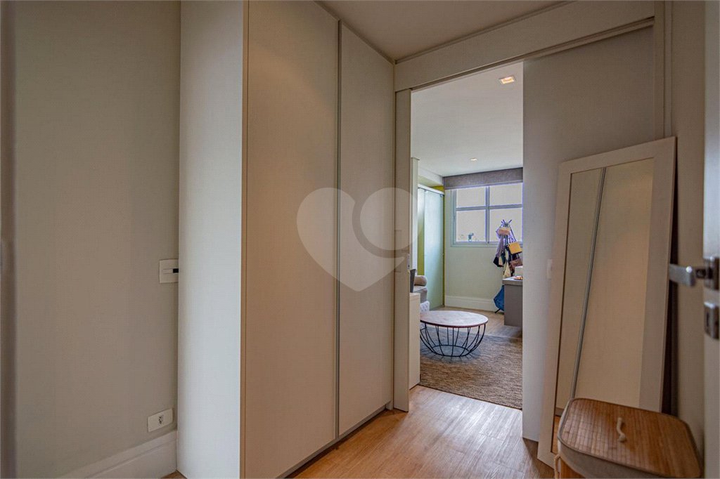 Apartamento à venda com 2 suítes em Jardim Europa, São Paulo, SP
